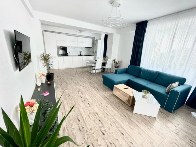 Apartament 2 camere de vanzare in Mamaia Nord, mobilat ?i - 2
