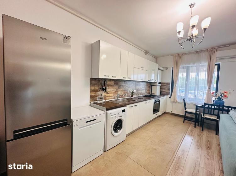 Apartament cu 3 camere semidecomandat, mobilat în Dămăroaia