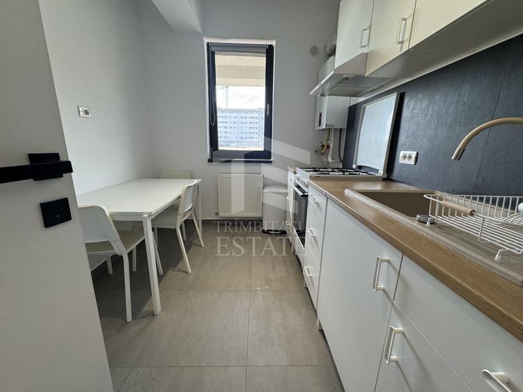 Apartament cu 2 camere decomandat în Metalurgiei