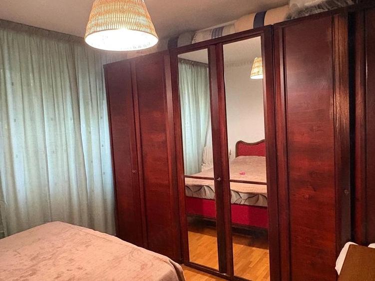 Vand apartament 2 camere Bucuresti - 2