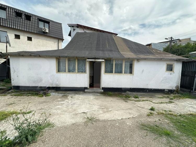 Casă cu 3 camere cu Teren 213 Mp în Ultracentral
