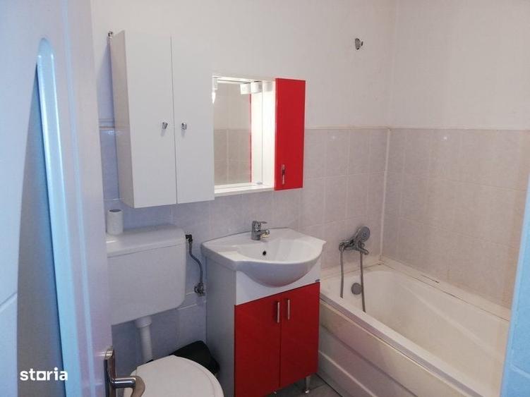Casă cu 2 camere decomandat în Ștefan cel Mare