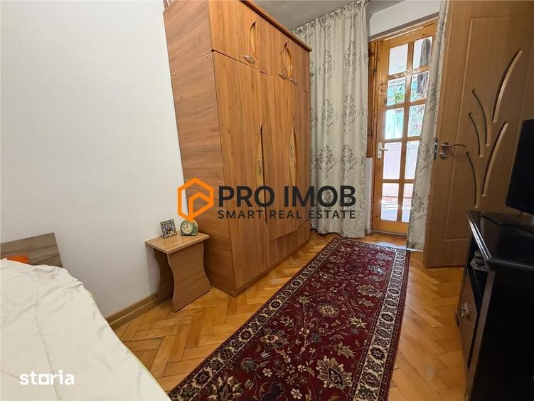 Apartament cu 4 camere semidecomandat în Micro 5