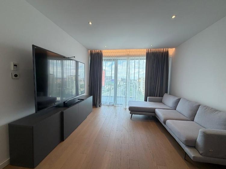 Apartament cu 3 camere decomandat în Herăstrău