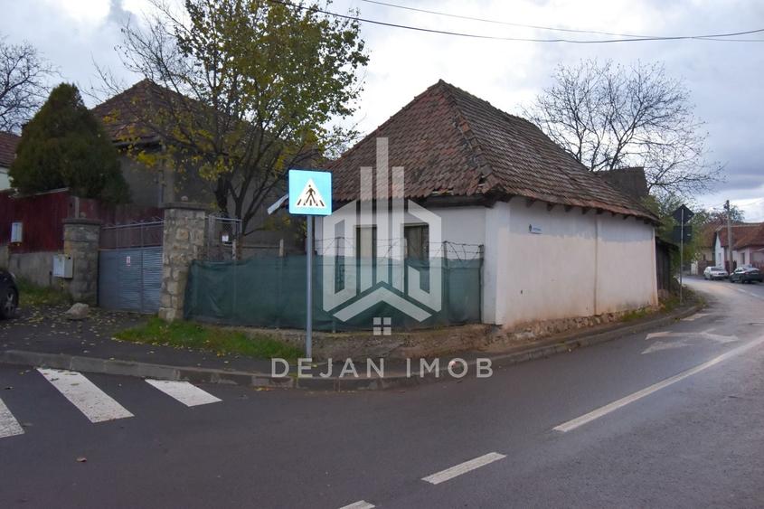 Casă individuală cu 2 camere cu Canalizare în Exterior Vest