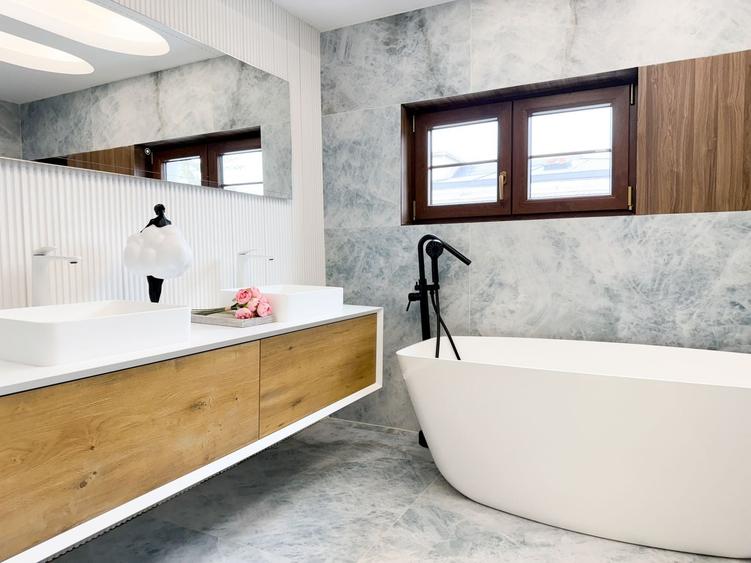 Penthouse cu 5 camere decomandat, mobilat în Kiseleff