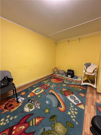 Apartament cu 2 camere decomandat în Nicolina