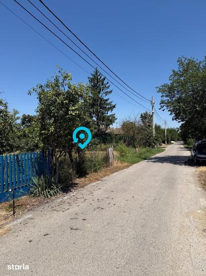 Teren de 4000 mp, în Comana