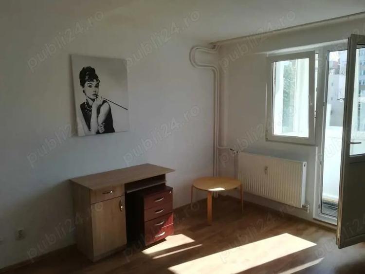 Apartament cu 2 camere decomandat în Dorobanți