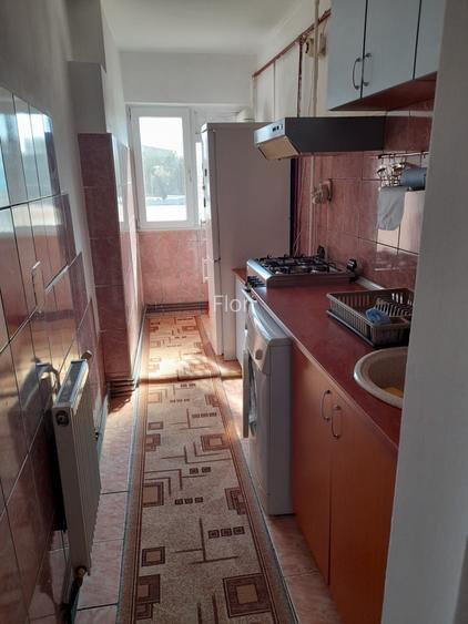 Garsoniera de inchiriat Militari - Valea Lunga