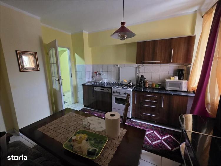 Apartament cu 4 camere în Lucian Blaga