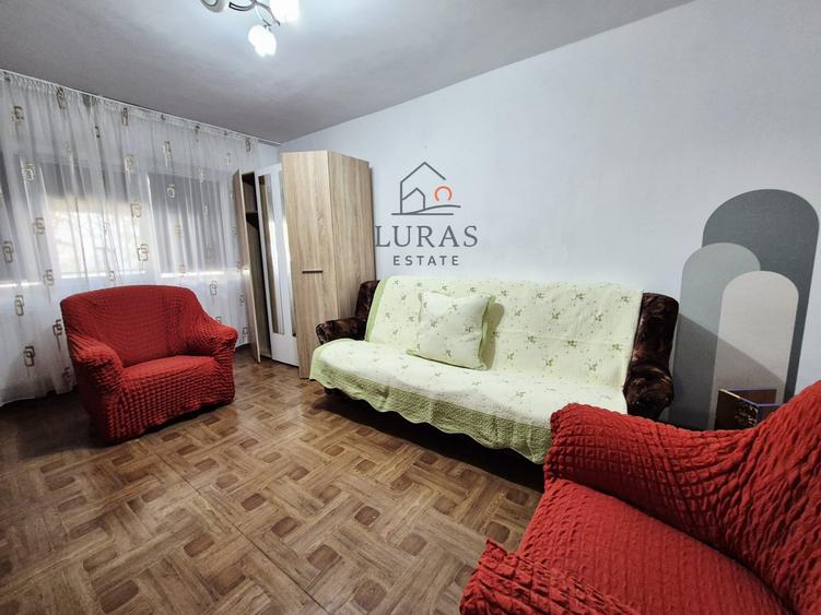 Garsonieră decomandată, mobilată în Inel II