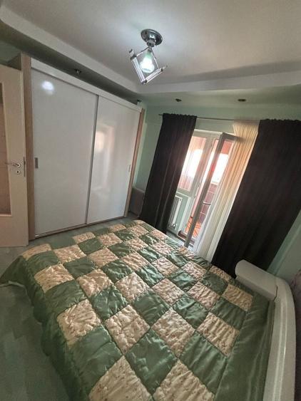 Apartament cu 2 camere decomandat în Uiești