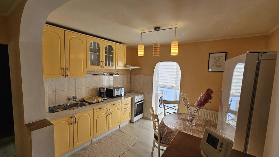 Apartament cu 2 camere decomandat în Ștrand