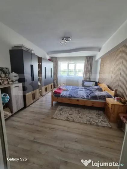 Apartament cu 3 camere decomandat în Burdujeni