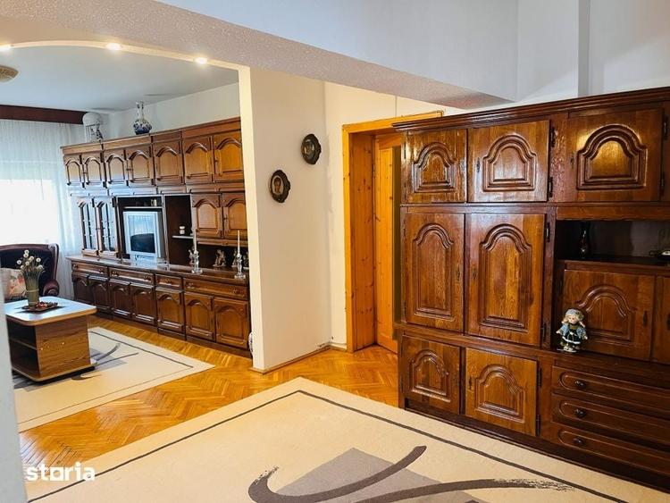 Apartament cu 3 camere decomandat, mobilat în Ultracentral