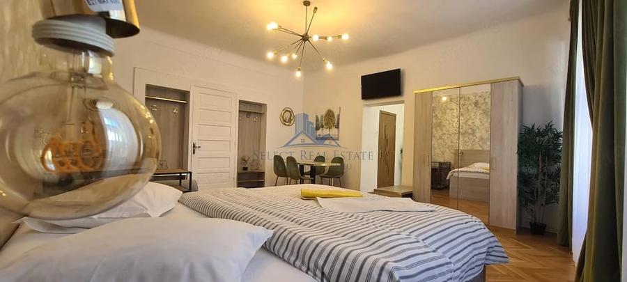 Apartament cu 3 camere decomandat în Est