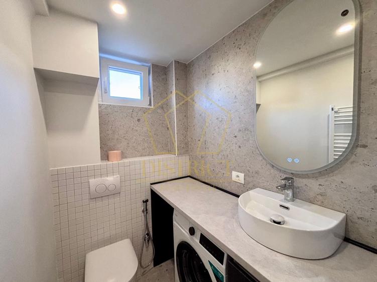 Apartament cu 2 camere semidecomandat, mobilat în Ultracentral