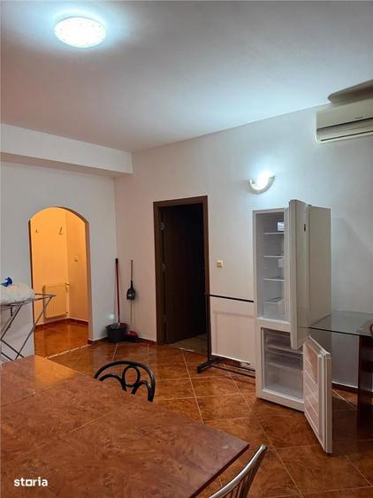 Inchiriez apartament 2 camere cu loc de parcare inclus, Ared Uta - 2