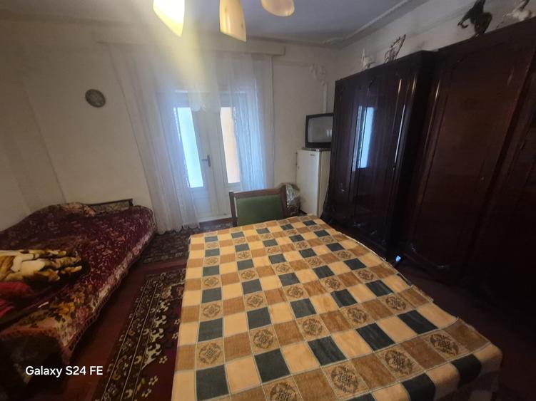 Proprietate completă cu teren 719 mp și construcții | Vânători-Neamț - 8