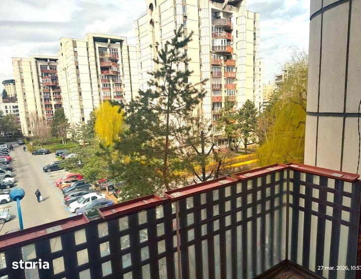 Apartament cu 3 camere în Griviței