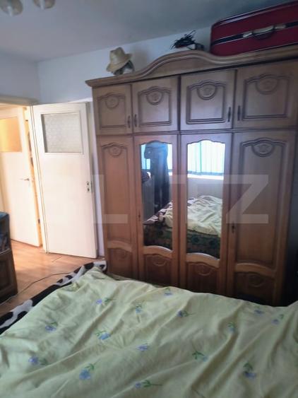 Apartament cu 2 camere semidecomandat, mobilat în Est