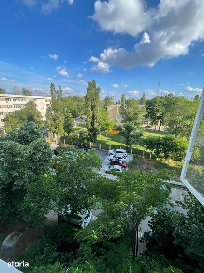 Apartament cu 3 camere decomandat, mobilat în Drumul Taberei — fotografia 2