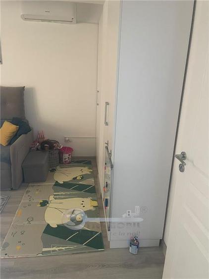 Apartament cu 2 camere decomandat, mobilat în Valea Adâncă