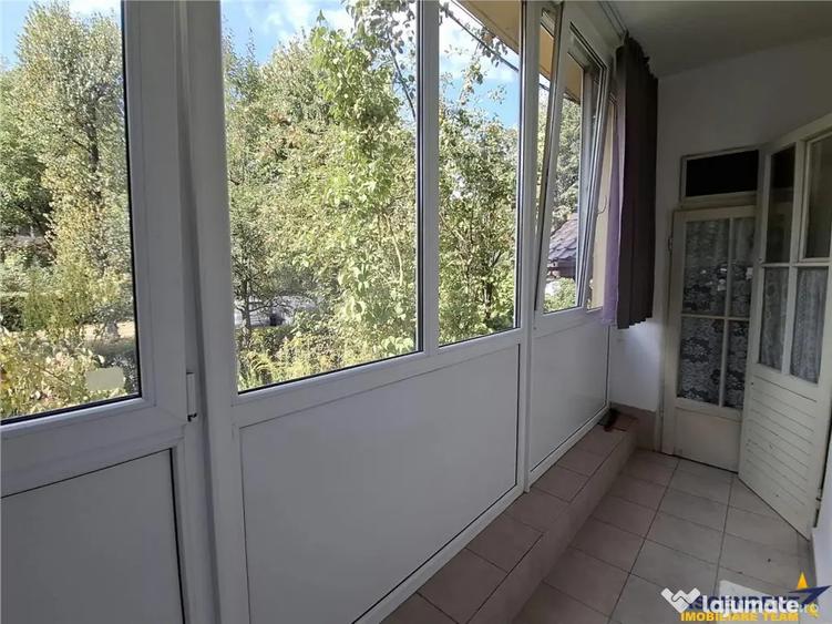 Apartament cu 2 camere semidecomandat în Astra