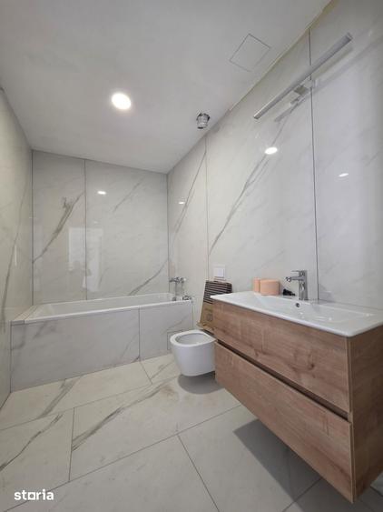 Apartament cu 5 camere în Aviației