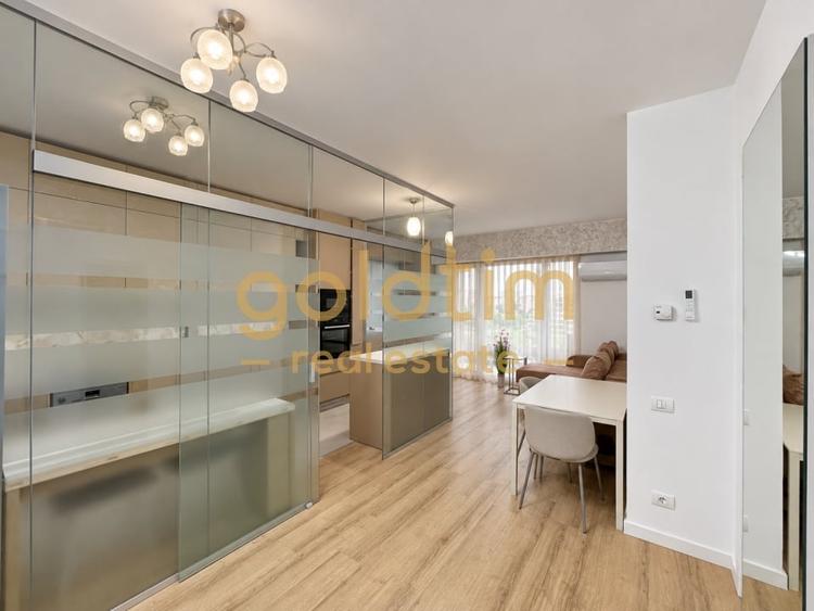 Apartament cu 2 camere semidecomandat, mobilat în Crângași
