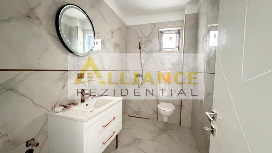 Casă individuală cu 4 camere cu Canalizare în Berceni