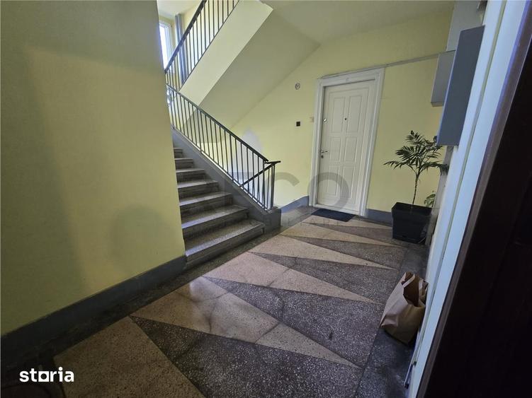 Apartament cu 3 camere în Central