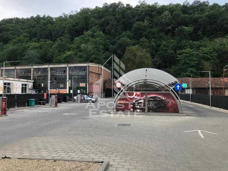 Proprietate specială, în Periferie