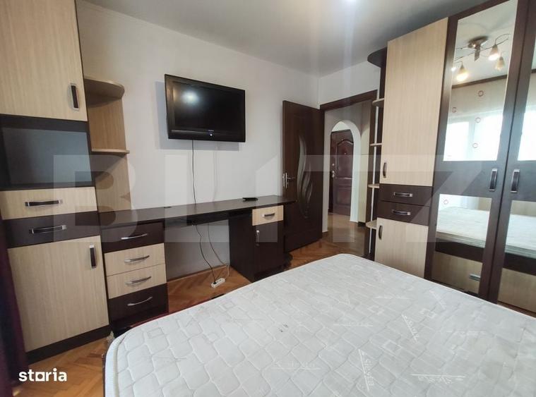 Apartament cu 3 camere decomandat în Central