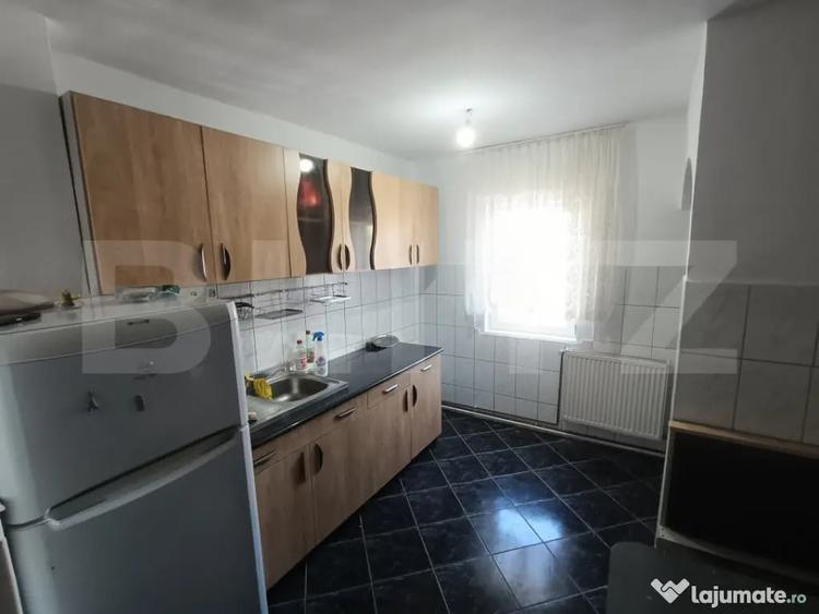 Apartament 3 camere, etaj 2, Micro 16 - Satu Mare (Satu-Mare) - 1