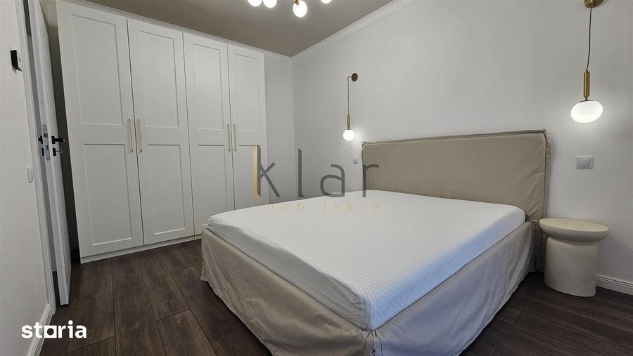 Apartament cu 3 camere semidecomandat în Florești