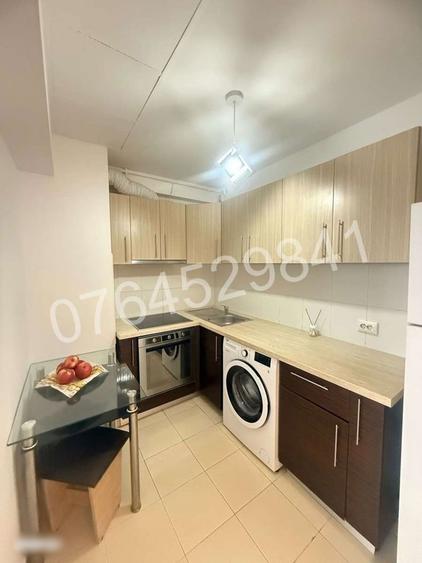 Apartament cu 2 camere decomandat în Vitan-Bârzești
