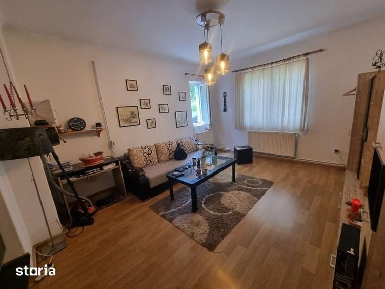 Apartament cu 3 camere în Băneasa