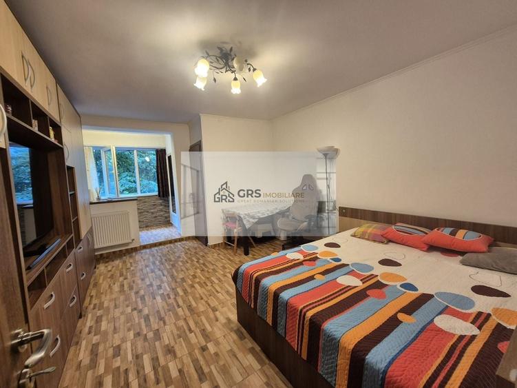 Garsonieră semidecomandată, mobilată în Sălăjan