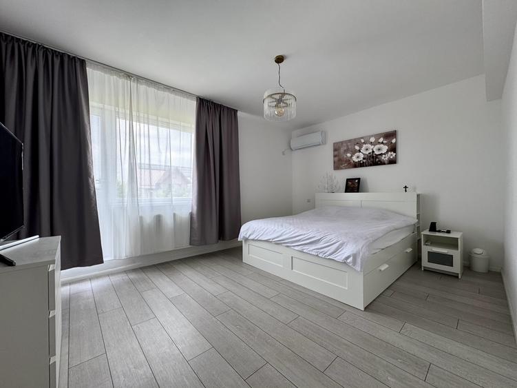 Casă cu 5 camere cu Canalizare în Bragadiru