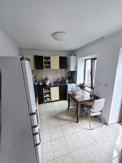Casă cu 3 camere cu Teren 320 Mp în Nicolina