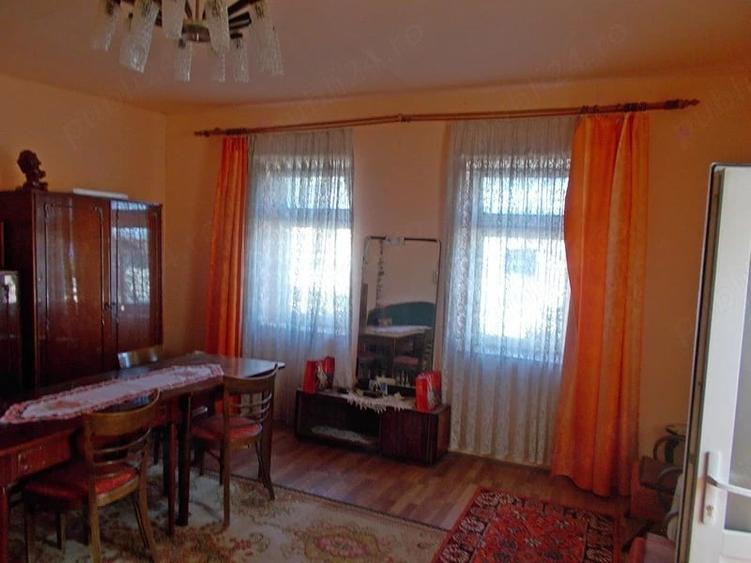 Casă cu 3 camere cu Teren 836 Mp în Șag
