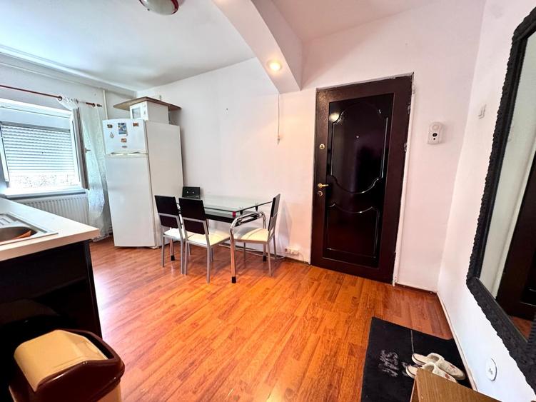 Apartament 2 camere, etaj 2/4, Renovat si mobilat, Nord - Scoala Mihai Dragan - 3