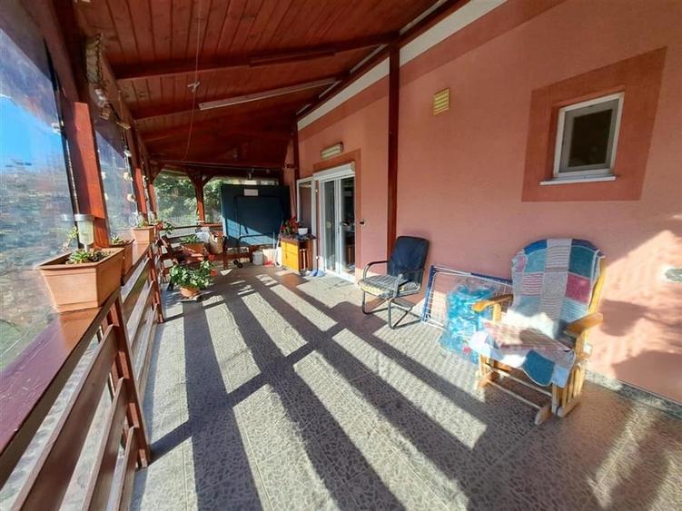 Casă individuală cu 4 camere cu Teren 531 Mp în Paleu