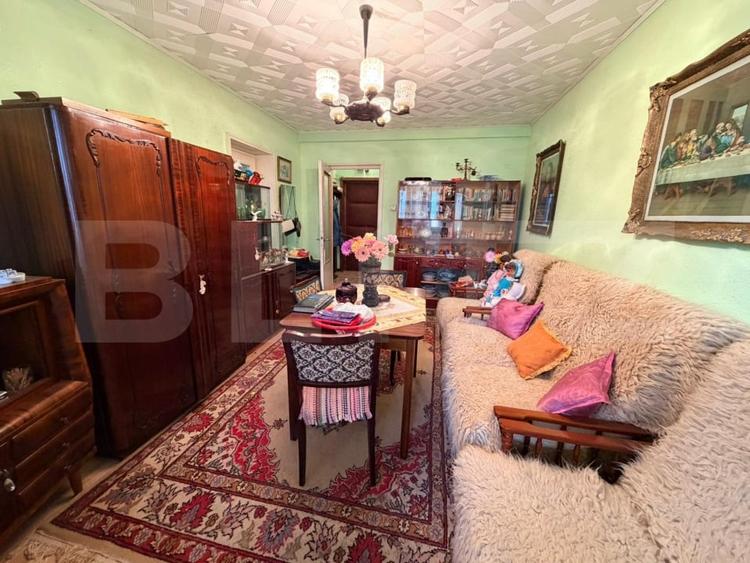 Apartament cu 2 camere decomandat, mobilat în Cugir