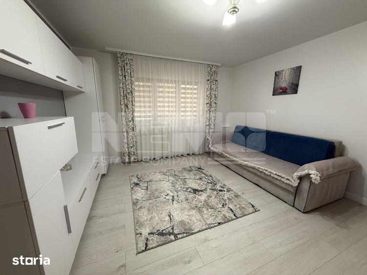 Apartament cu 2 camere, mobilat în Central