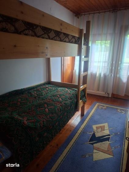 Casă cu 4 camere cu Teren 730 Mp în Pictor Rosenthal