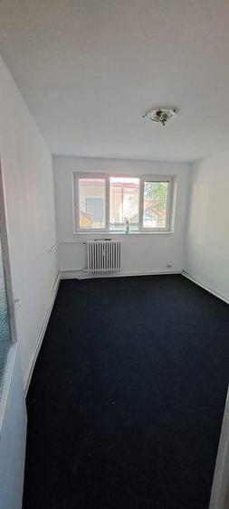 Apartament cu 2 camere semidecomandat în Tătărași
