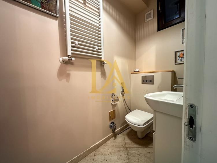 Apartament cu 2 camere semidecomandat în P-ța Romană